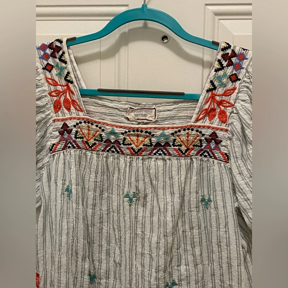 Johnny Was Workshop Peasant Top - Picture 3 of 14